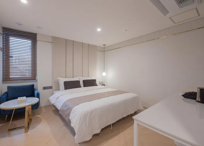 동래 덴바스타 Hotel 4*