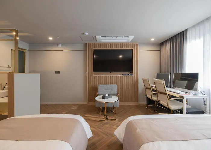동래 덴바스타 4* Busan