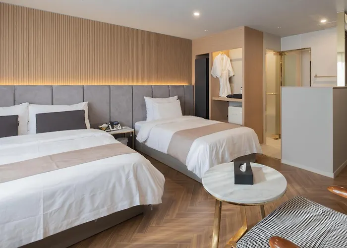 동래 덴바스타 Hotel 4*