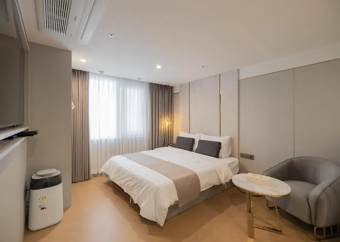 동래 덴바스타 Hotel 4*